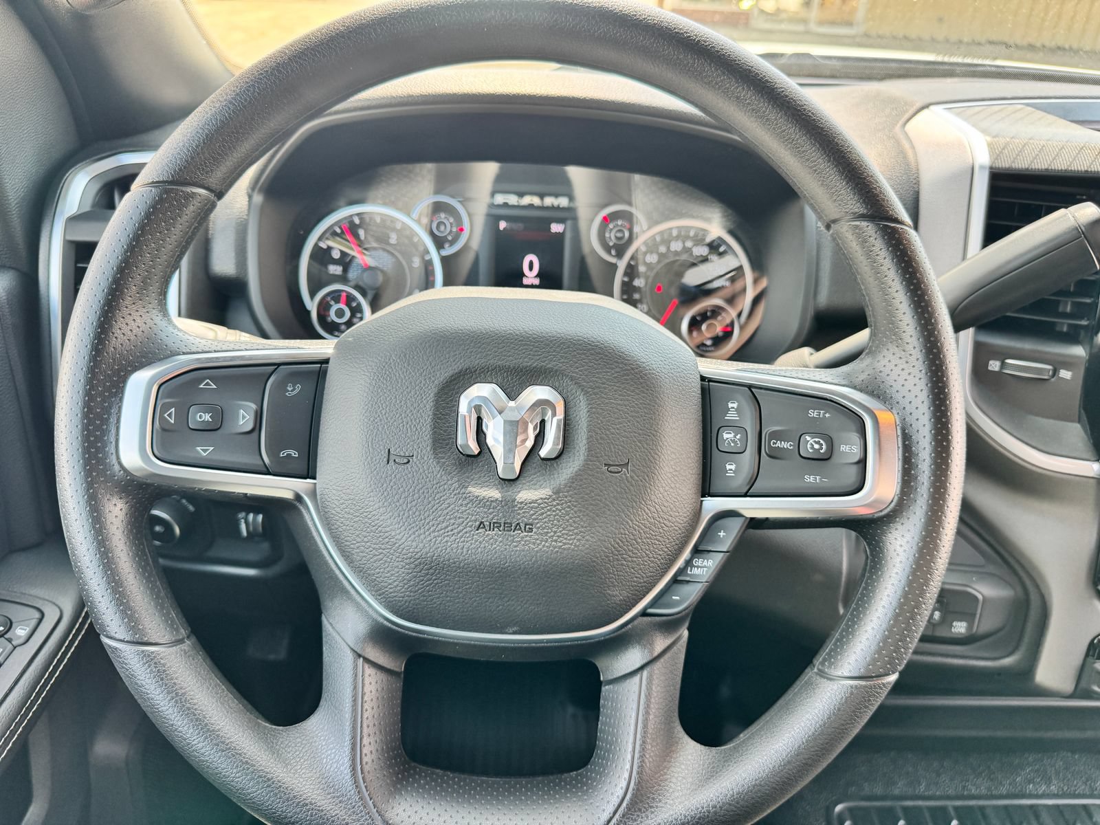 New 2026 RAM 5500 4x4 Regular Cab image 14