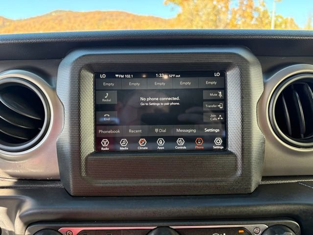 Used 2021 Jeep Gladiator Willys image 18