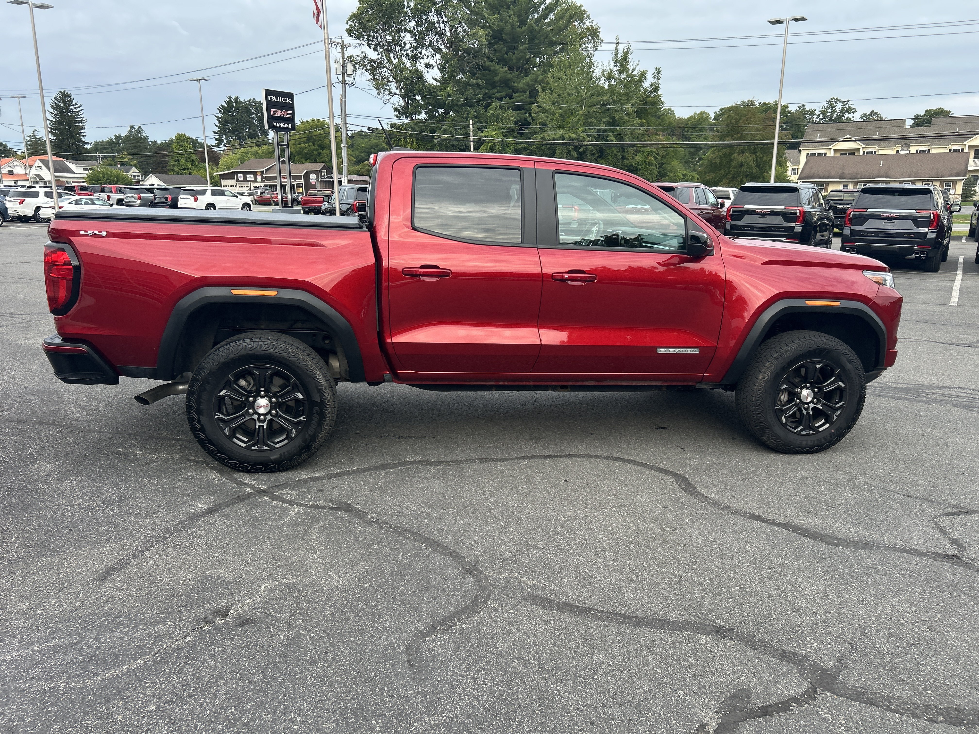 Certified 2023 GMC Canyon Elevation w/ Convenience Package AWD/4WD image 14