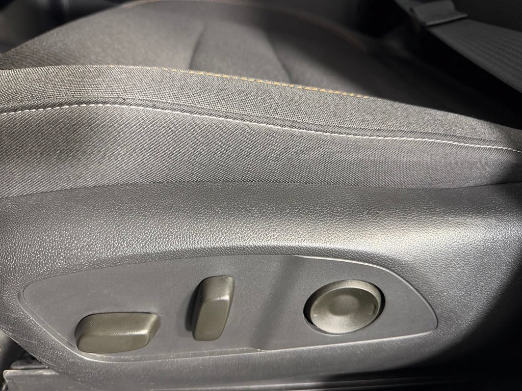 Used 2025 Honda Prologue EX image 22