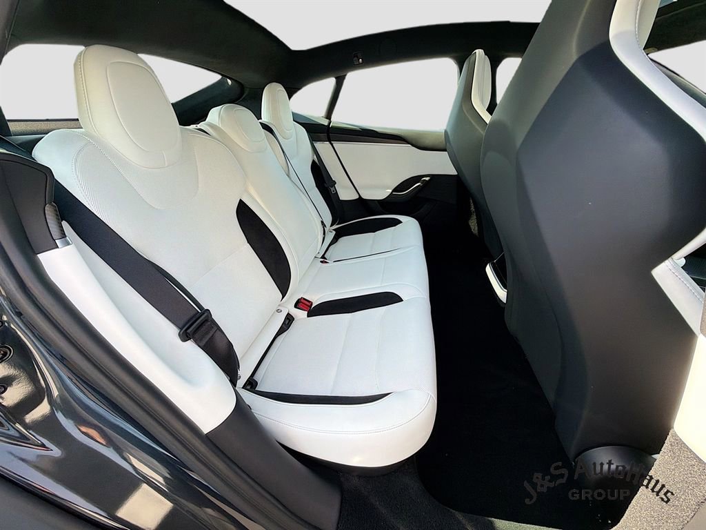 Used 2025 Tesla Model S Plaid AWD/4WD image 35