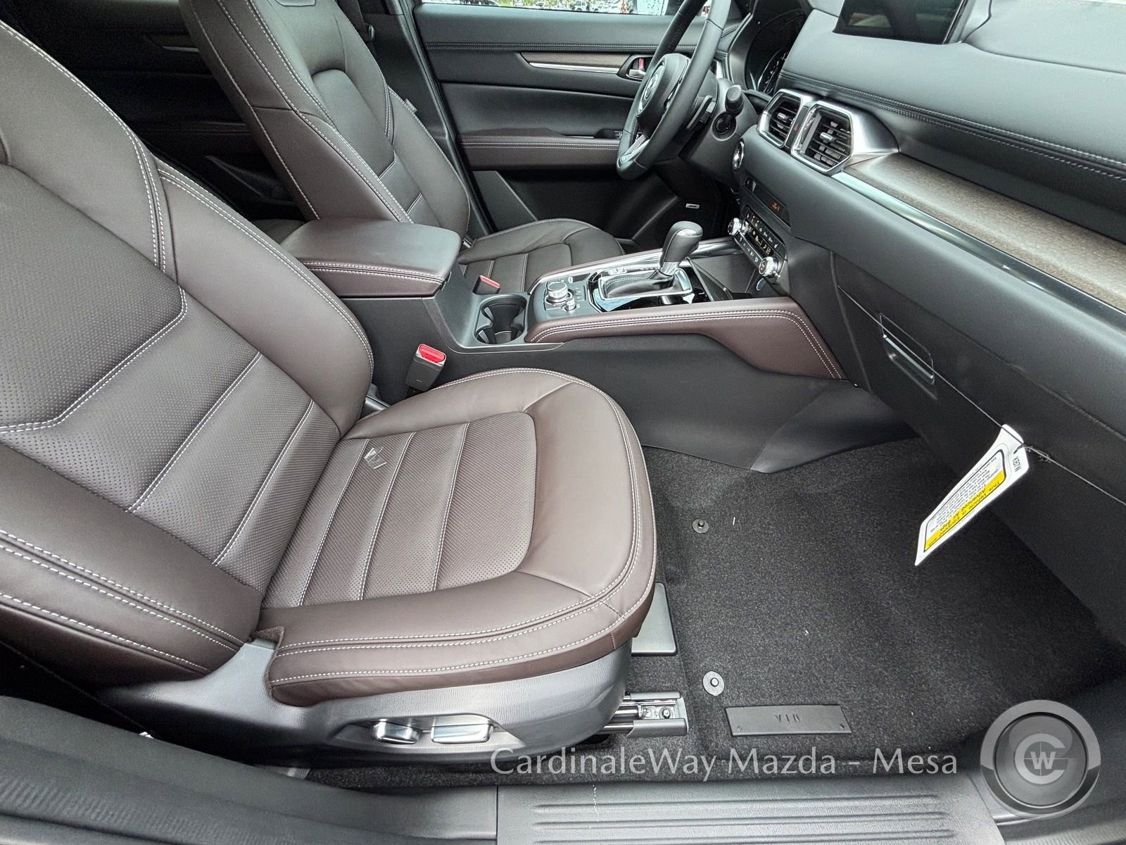New 2025 MAZDA CX-5 Signature image 10