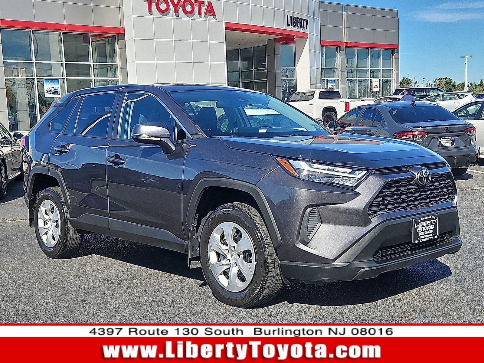 Used 2024 Toyota RAV4 LE AWD/4WD image 1