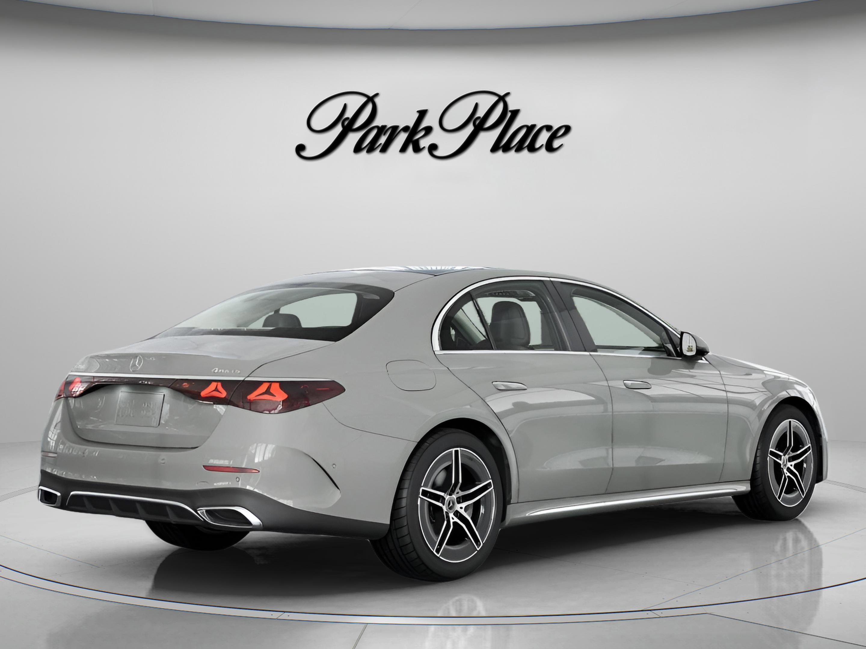 New 2026 Mercedes-Benz E 350 4MATIC Sedan image 19