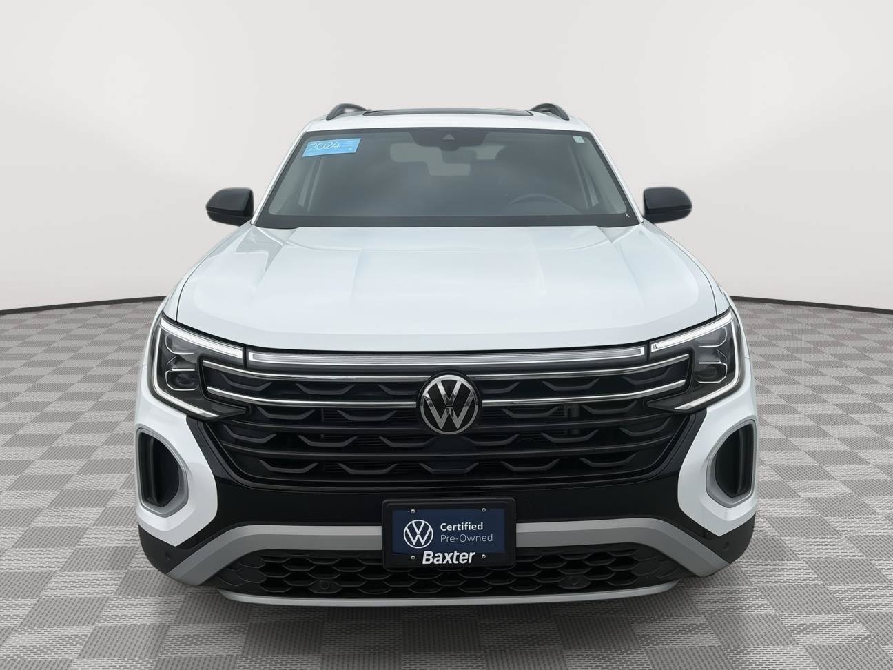 Used 2024 Volkswagen Atlas Peak Edition SE AWD/4WD image 23