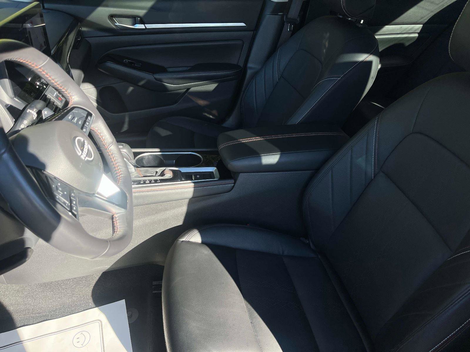 Used 2024 Nissan Altima 2.5 SR w/ SR Premium Package image 19