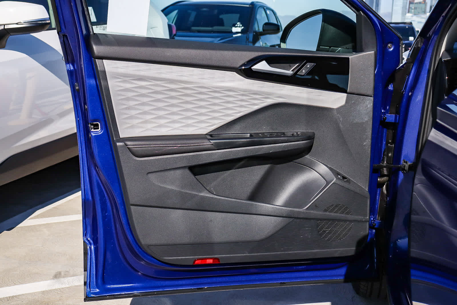 Used 2024 Volkswagen Taos S image 23