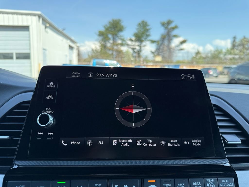 Used 2025 Honda Odyssey Sport-L image 16