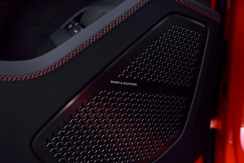 Used 2025 Lamborghini Urus SE image 34