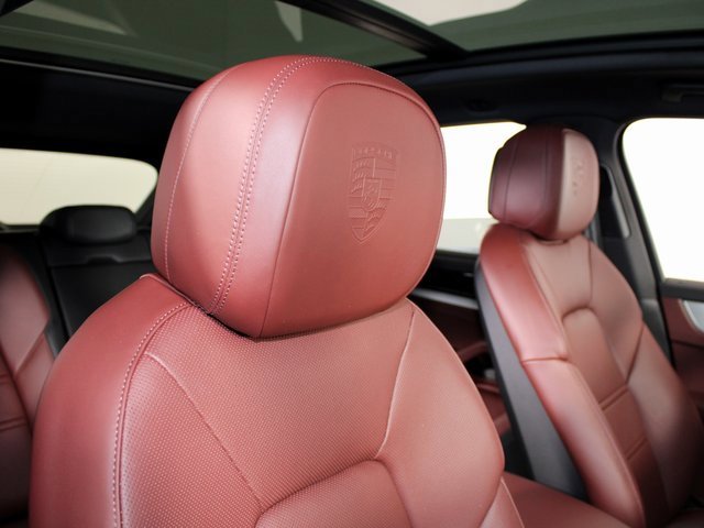 New 2026 Porsche Cayenne S image 30