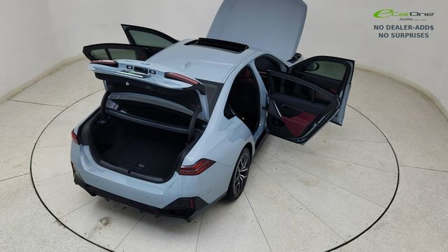 Used 2025 BMW i5 xDrive40 w/ M Sport Package image 84