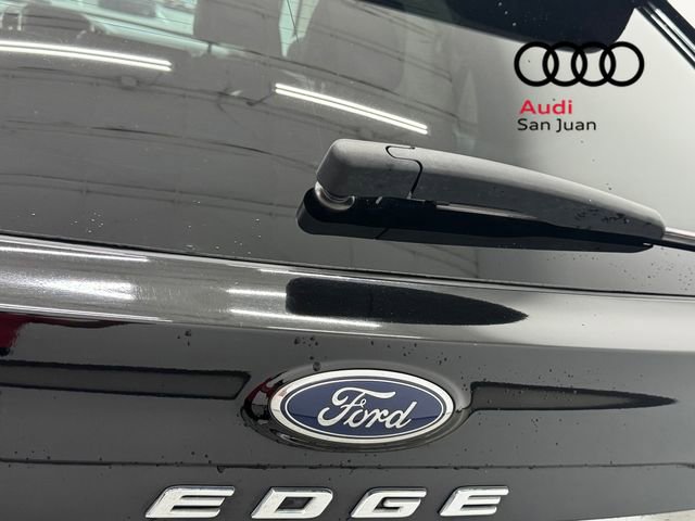 Used 2022 Ford Edge Titanium w/ Equipment Group 301A AWD/4WD image 11