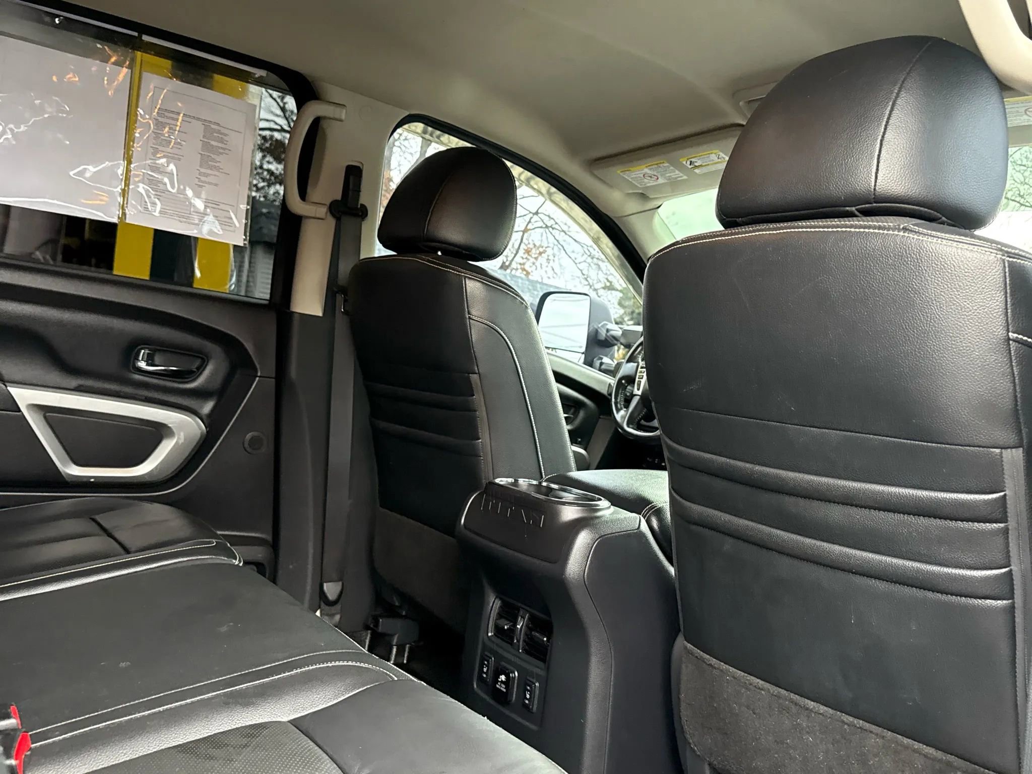 Used 2017 Nissan Titan PRO-4X w/ Pro-4x Convenience Package image 25