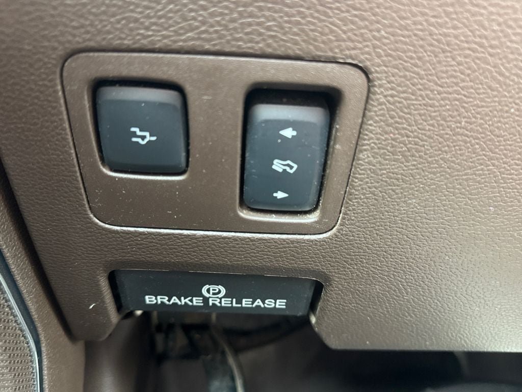 Used 2017 Ford F250 King Ranch w/ King Ranch Ultimate Package AWD/4WD image 17