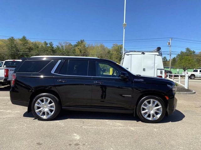 Used 2022 Chevrolet Tahoe High Country AWD/4WD image 2