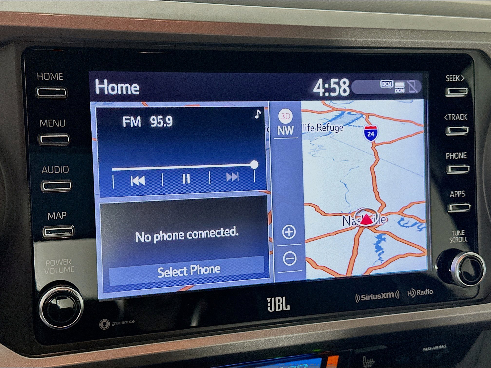 Used 2021 Toyota Tacoma Limited image 19