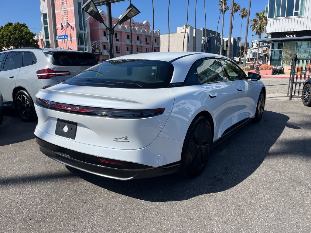 Used 2024 Lucid Air Touring AWD/4WD image 6