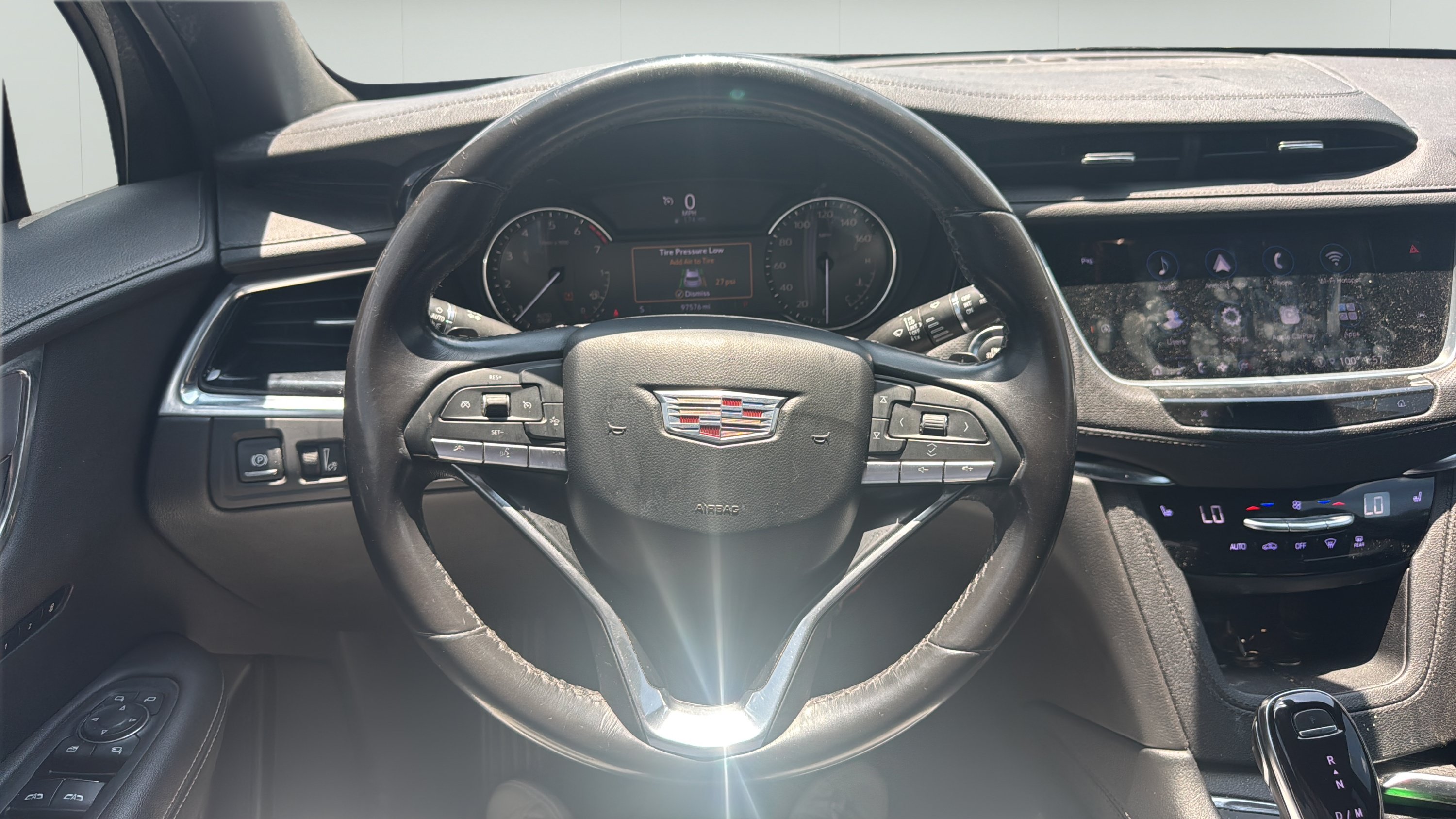 Used 2022 Cadillac XT6 Luxury FWD image 12