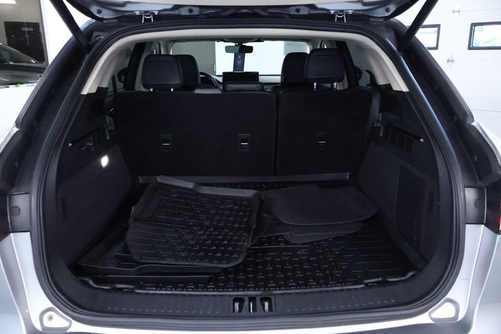 Used 2023 Lincoln Nautilus AWD w/ Premium Package image 16