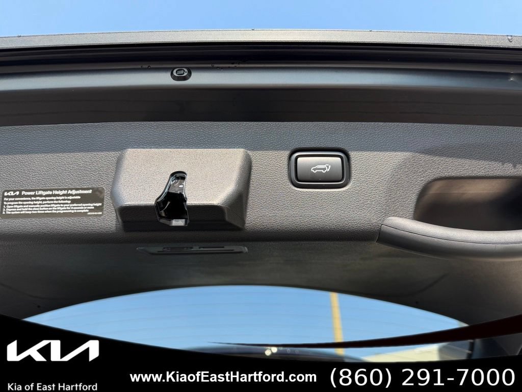 New 2026 Kia Sportage X-Line w/ X-Line Technology Package AWD/4WD image 17
