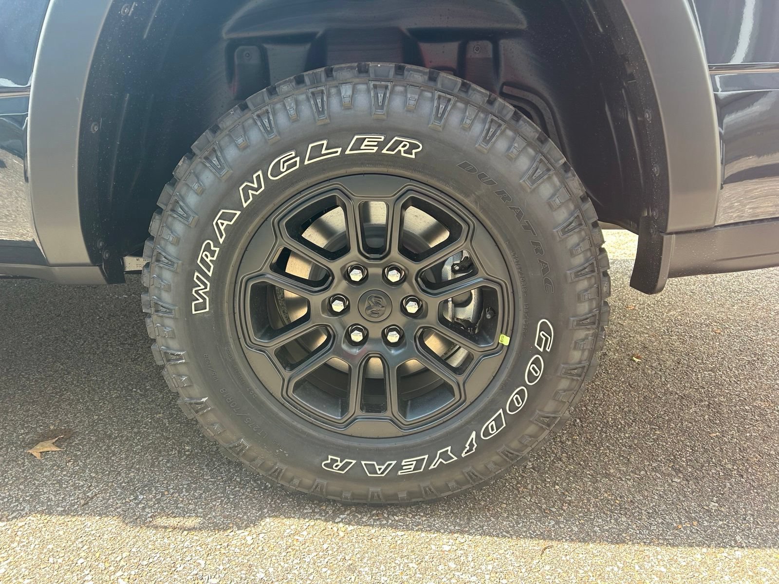 New 2027 RAM 1500 Rebel w/ Rebel Level 2 Equipment Group AWD/4WD image 8