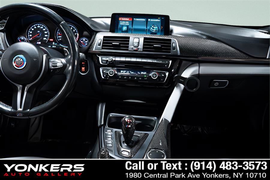 Used 2016 BMW M3 image 42