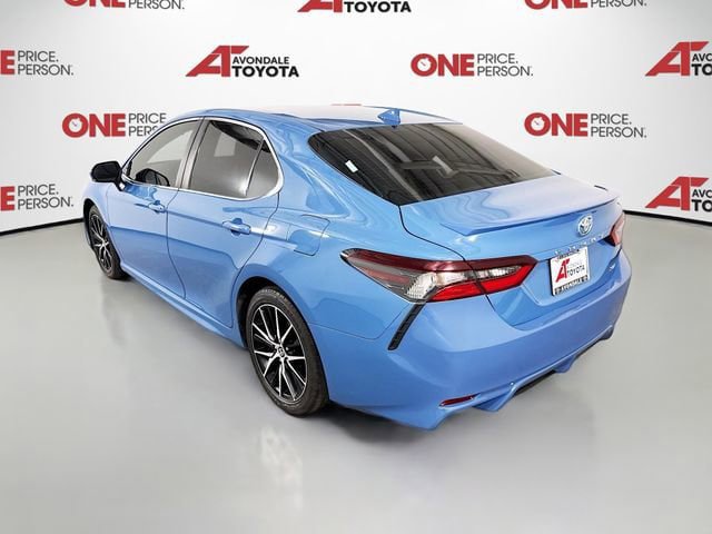 Certified 2023 Toyota Camry SE FWD image 6