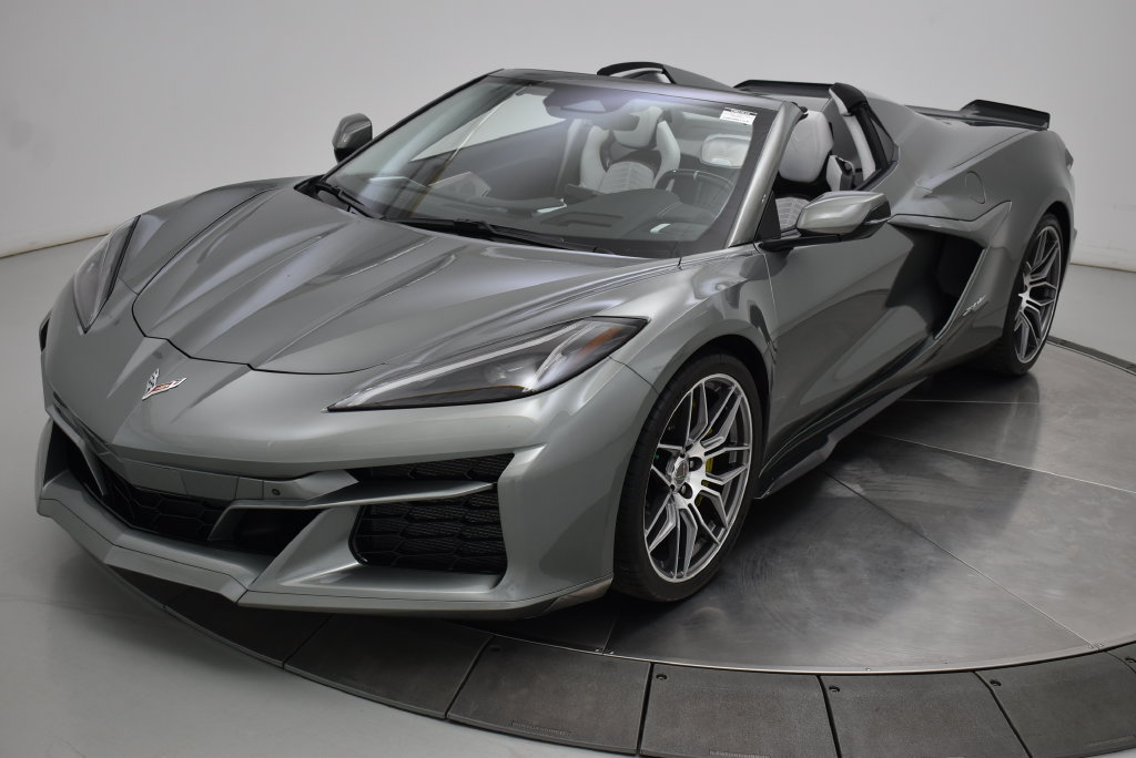 Used 2024 Chevrolet Corvette Z06 RWD image 41