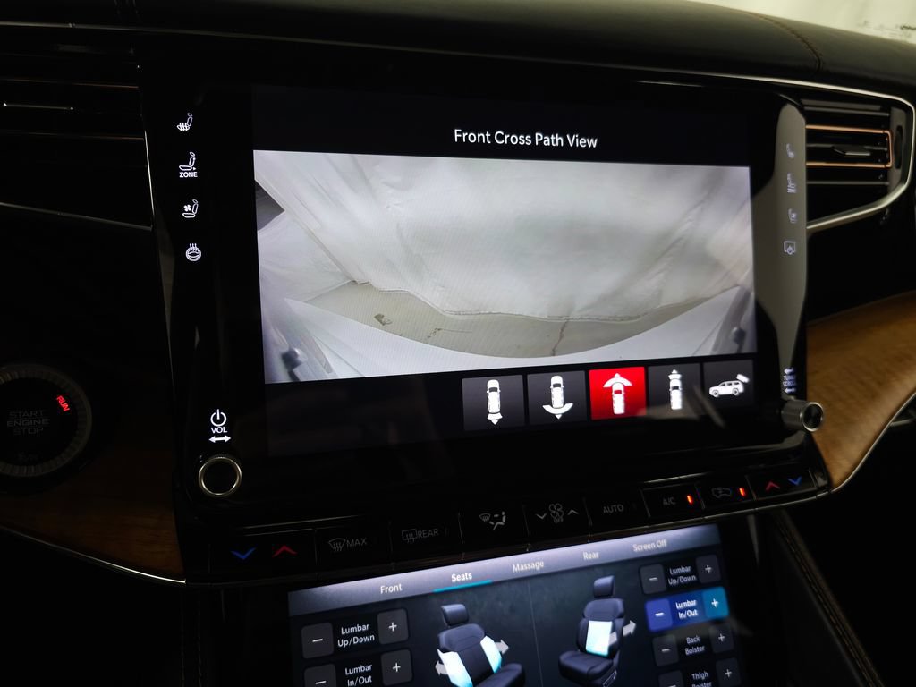 Used 2022 Jeep Grand Wagoneer Series III w/ Rear Seat Video Group 1 AWD/4WD image 42