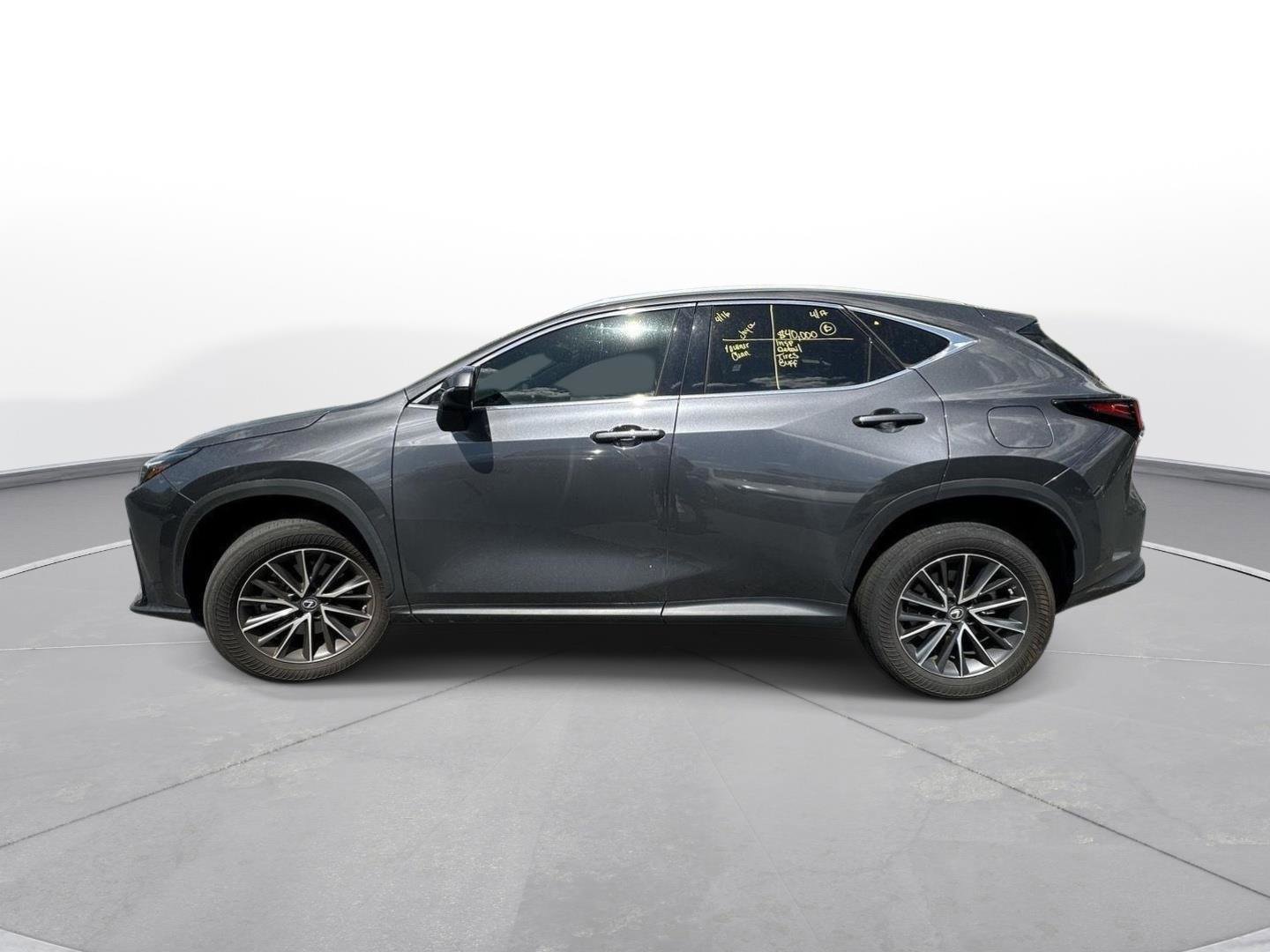 Used 2022 Lexus NX 350 AWD image 9