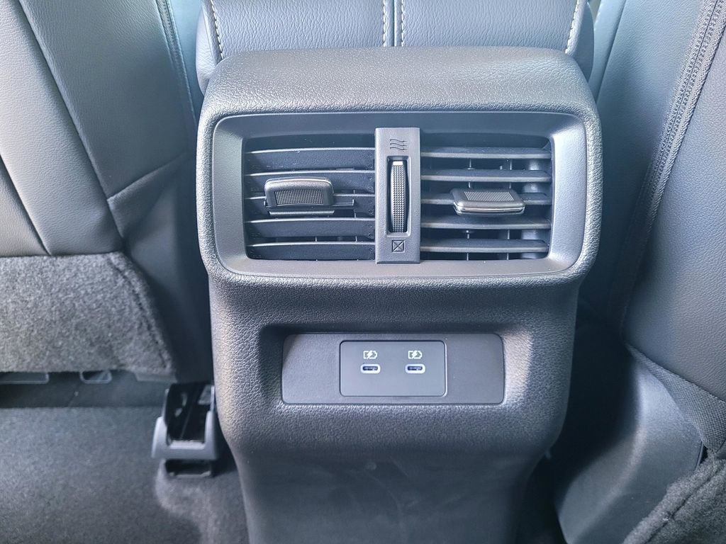 New 2026 Nissan Murano SV AWD/4WD image 10