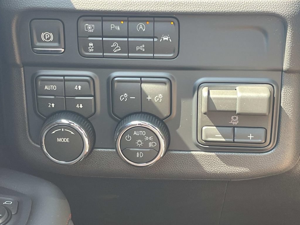 New 2026 Chevrolet Tahoe RST w/ Comfort Package AWD/4WD image 34