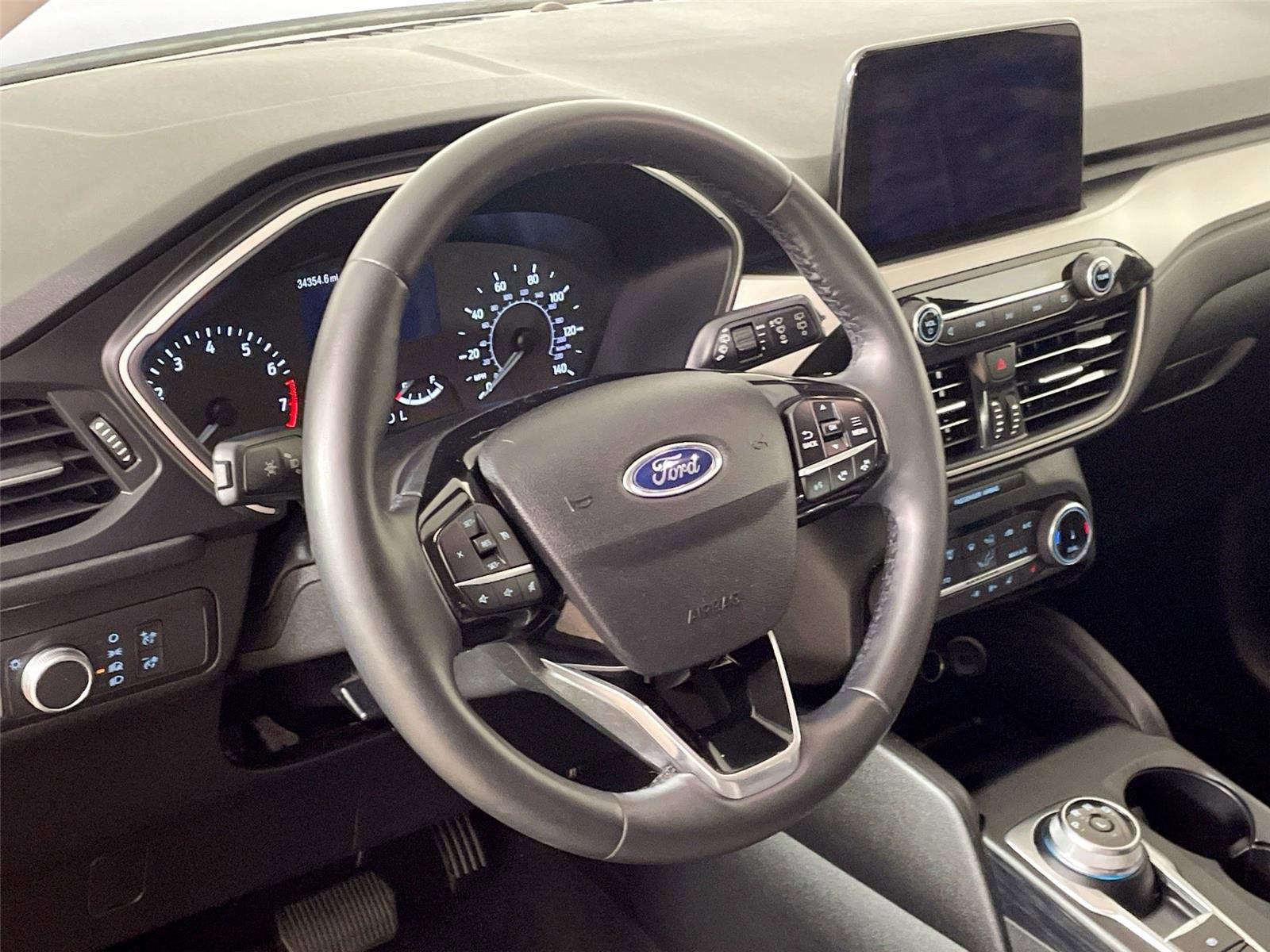 Used 2022 Ford Escape SE w/ SE Sport Appearance Package AWD/4WD image 19