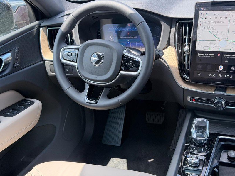 New 2026 Volvo XC60 T8 Plus w/ Protection Package Premier AWD/4WD image 6