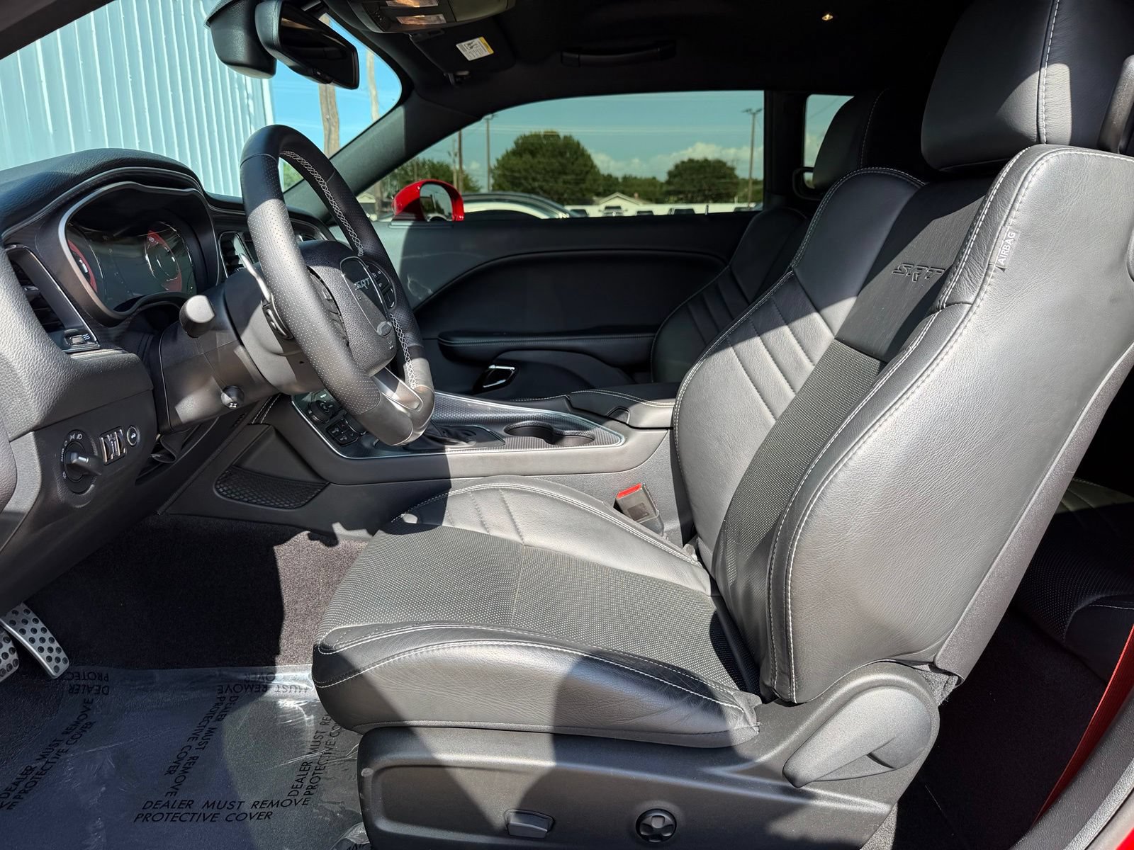 Used 2016 Dodge Challenger SRT Hellcat RWD image 22