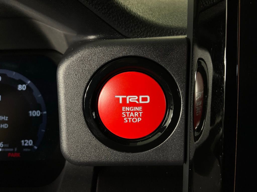 Used 2025 Toyota 4Runner TRD Sport Premium image 18