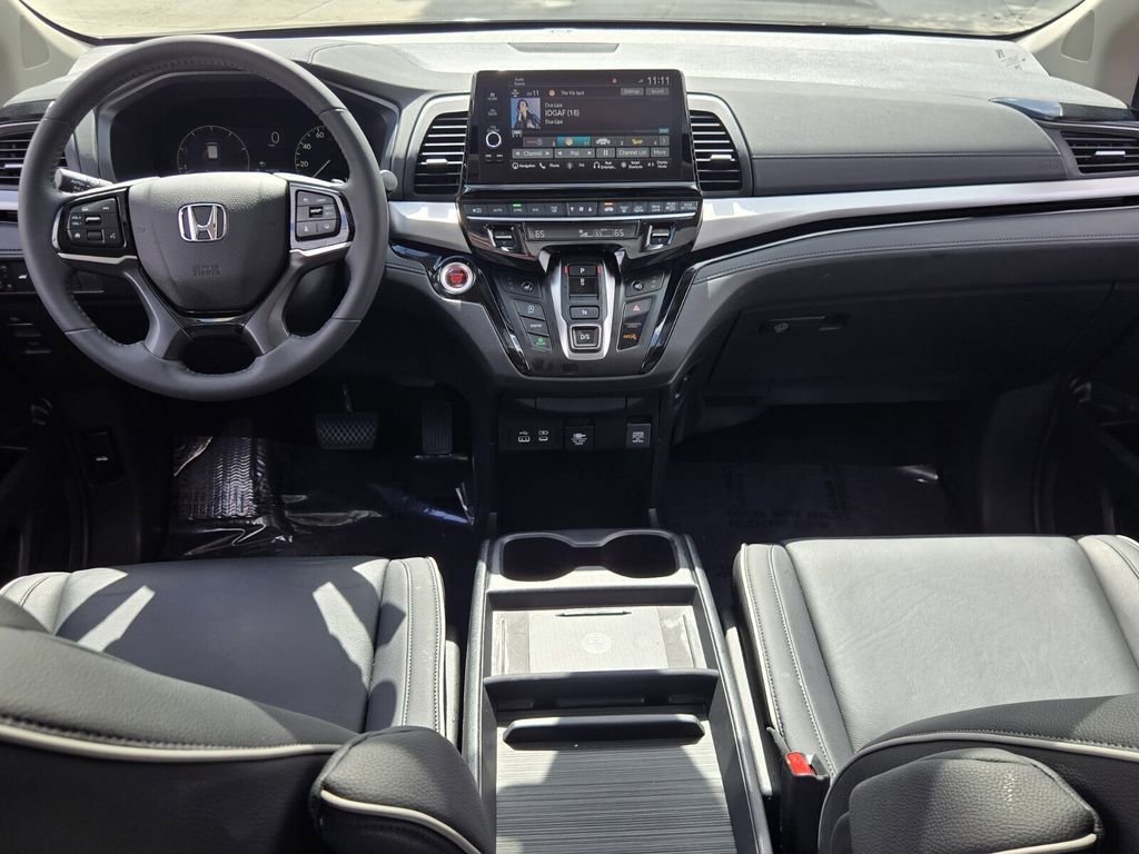 Certified 2026 Honda Odyssey Touring image 13