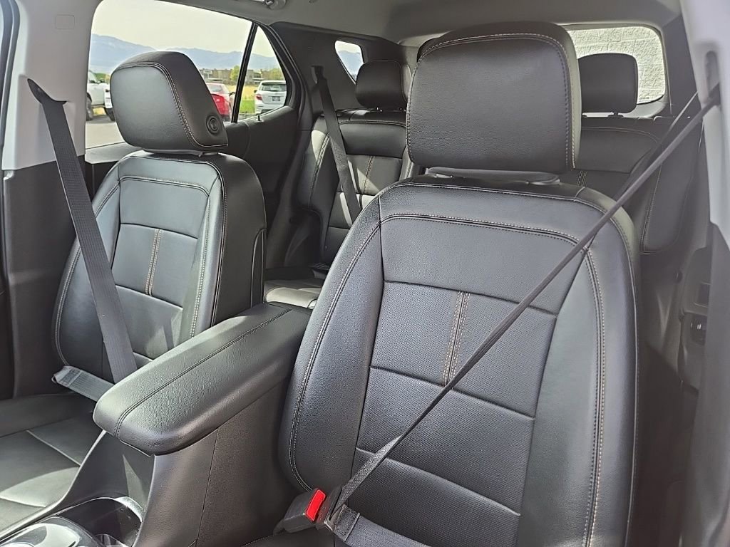 Used 2024 Chevrolet Equinox Premier image 19