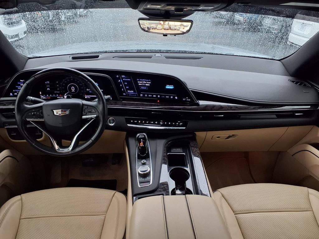 Certified 2023 Cadillac Escalade ESV Premium Luxury RWD image 3