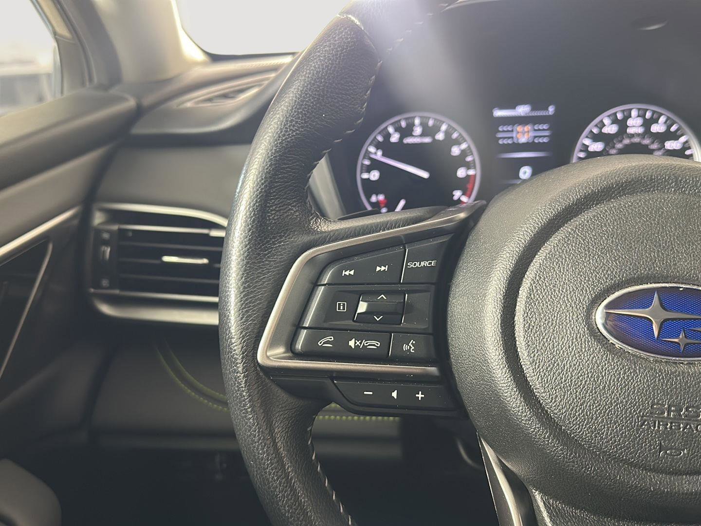 Certified 2023 Subaru Outback Onyx Edition XT AWD/4WD image 8