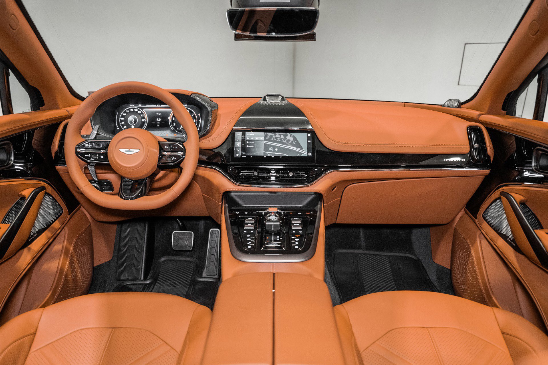 New 2026 Aston Martin DBX S image 23