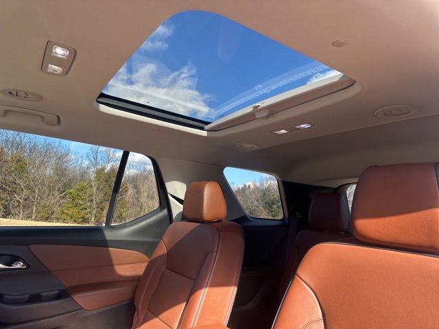 Used 2021 Chevrolet Traverse High Country image 28