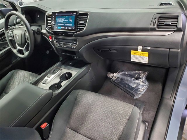 New 2025 Honda Ridgeline Sport image 16