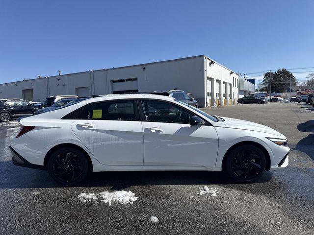 New 2026 Hyundai Elantra Sport image 2