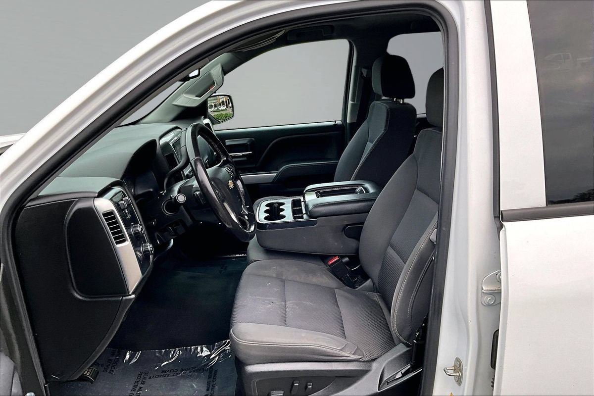 Used 2019 Chevrolet Silverado 1500 LT w/ All Star Edition AWD/4WD image 10