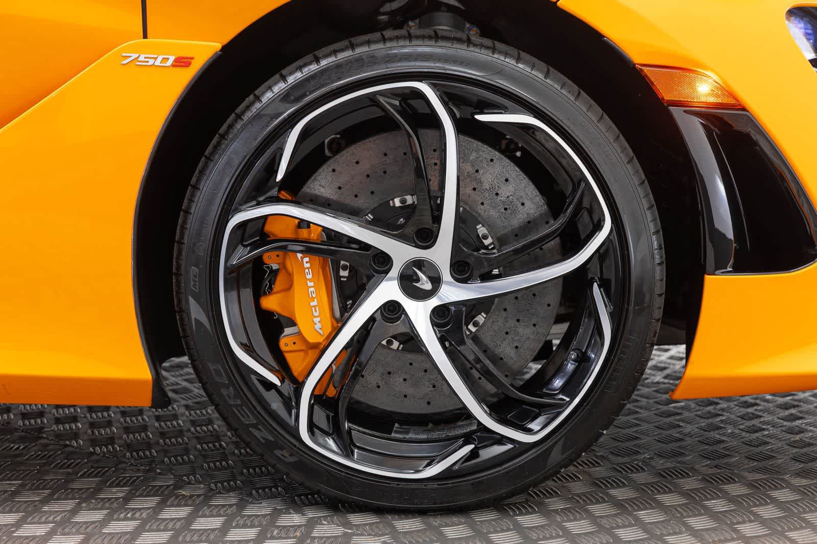 New 2027 McLaren 750S Spider RWD image 44