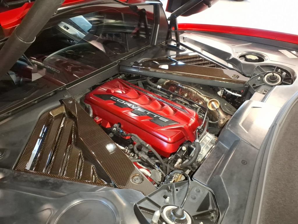 Used 2021 Chevrolet Corvette Stingray Preferred Cpe w/ Z51 Performance Package RWD image 9