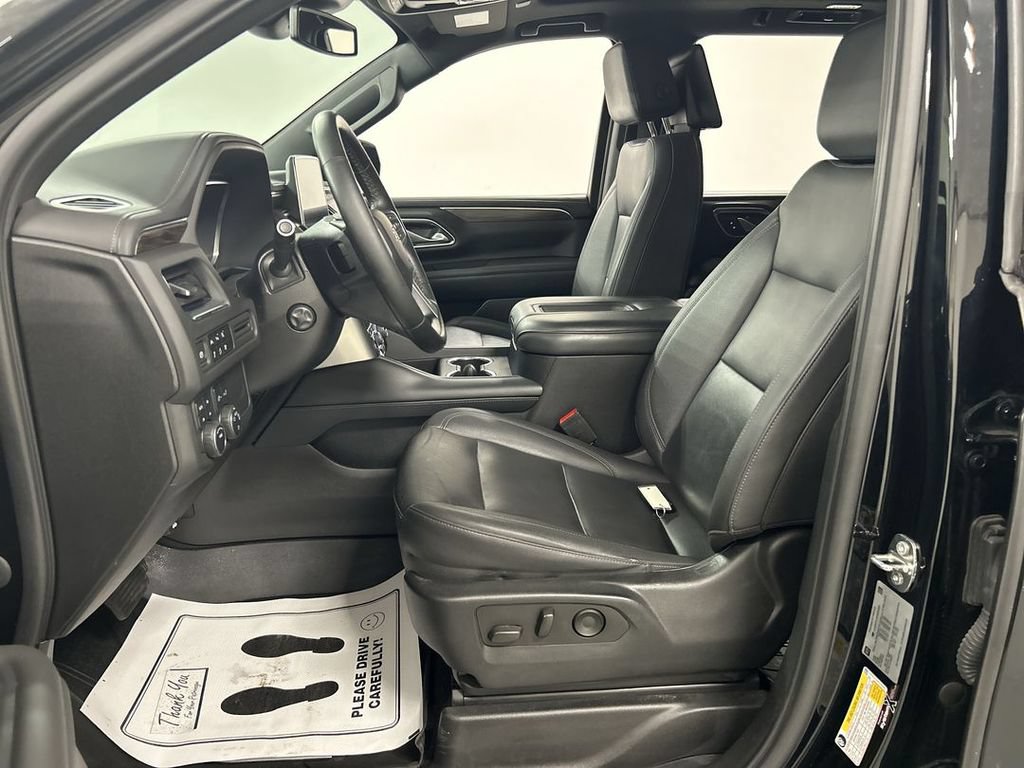 Certified 2023 Chevrolet Tahoe Z71 w/ Luxury Package AWD/4WD image 9