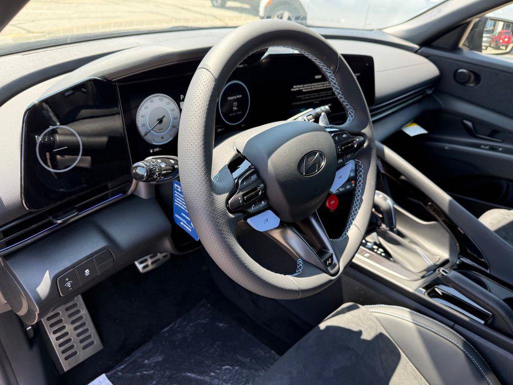 New 2026 Hyundai Elantra N FWD image 18