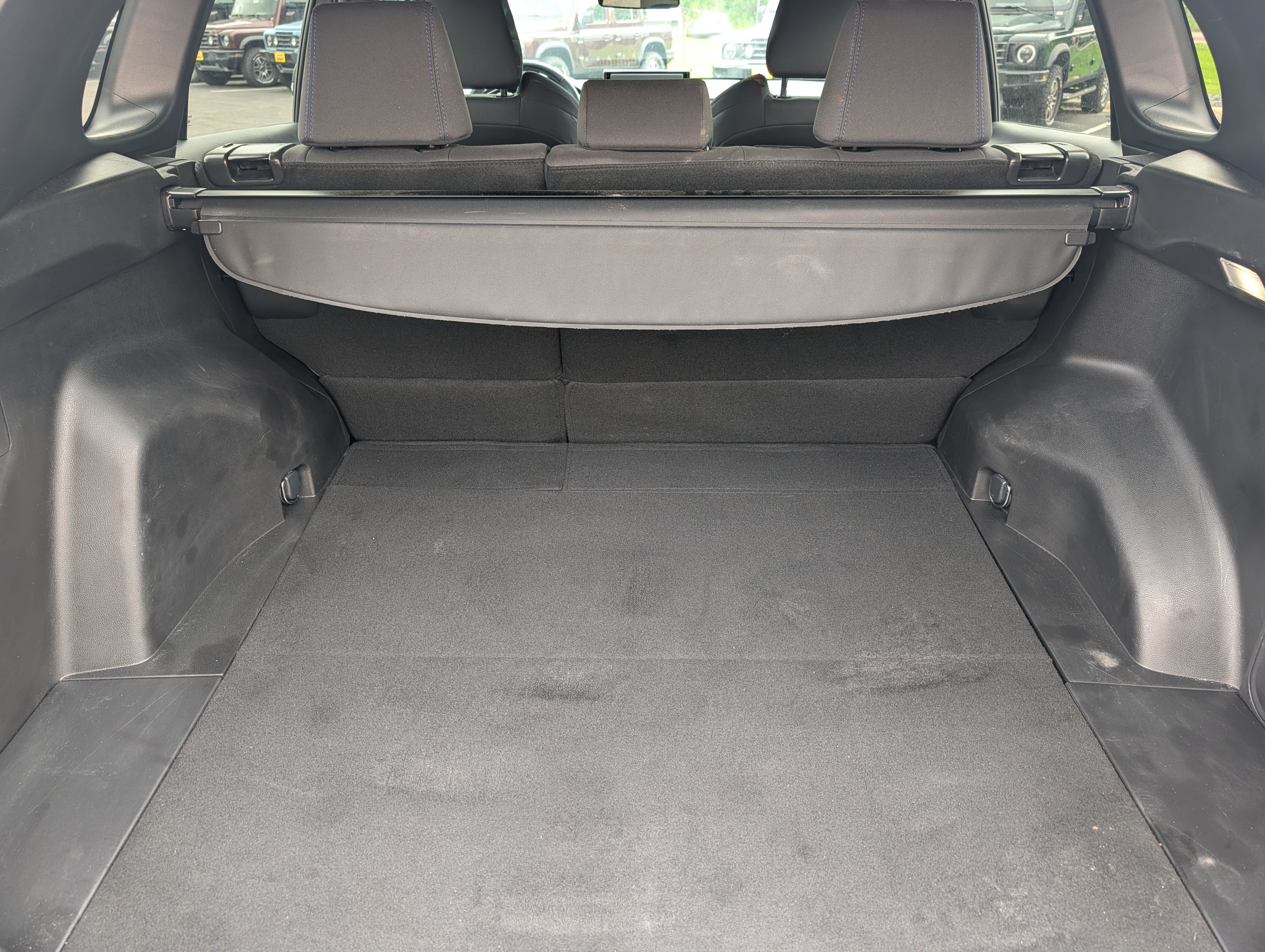 Used 2022 Toyota RAV4 SE AWD/4WD image 18